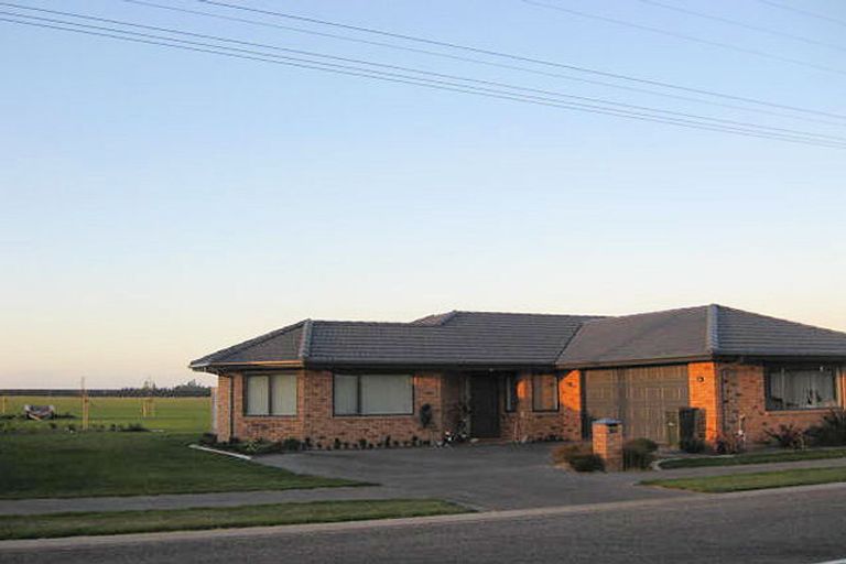 Photo of property in 144 Horndon Street, Darfield, 7510