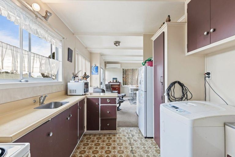 Photo of property in 22 Harris Street, Waitara, 4320