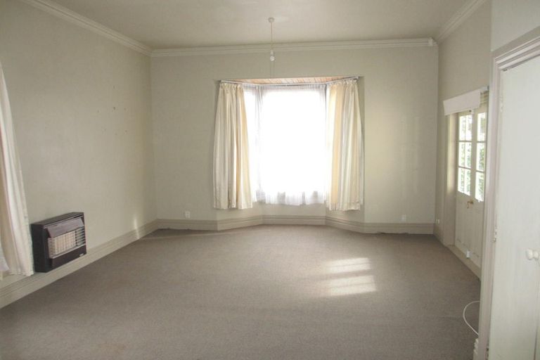 Photo of property in 706a Main Street, Palmerston North, 4414