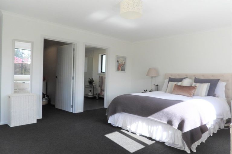 Photo of property in 11 Dove Place, Holmes Hill, Oamaru, 9401