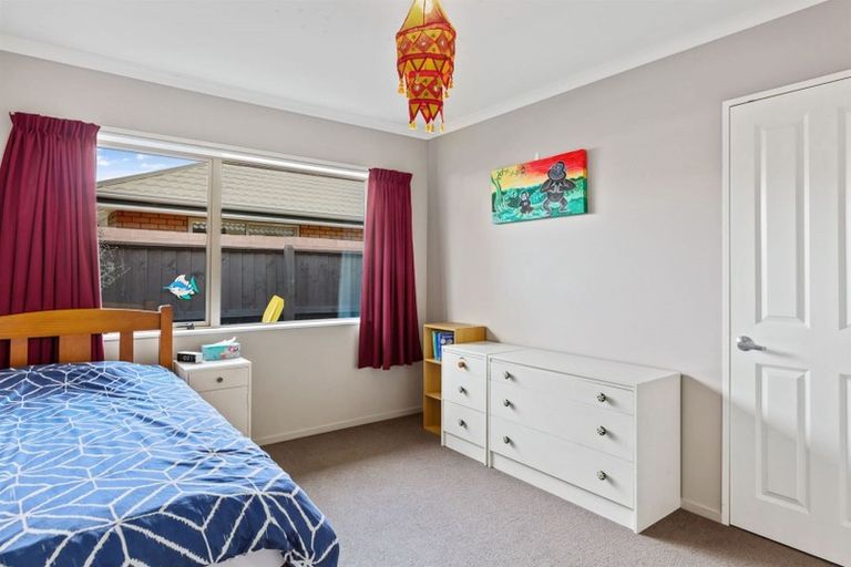 Photo of property in 5 Cridland Place, Halswell, Christchurch, 8025