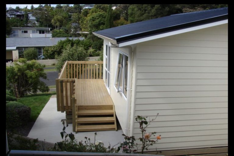 Photo of property in 3a Gretel Place, Hillcrest, Auckland, 0627