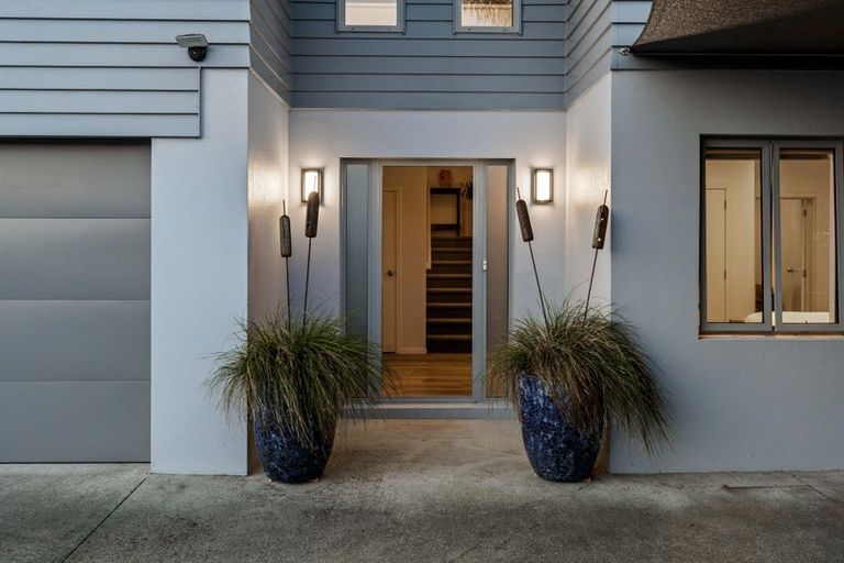 Photo of property in 6 Andre Rise, Stanmore Bay, Whangaparaoa, 0932