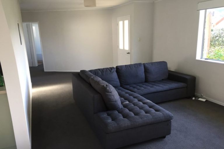 Photo of property in 5 Hookway Grove, Paraparaumu, 5032