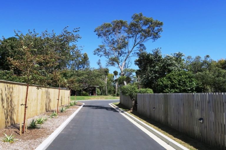 Photo of property in 64b Eatwell Avenue, Paraparaumu Beach, Paraparaumu, 5032