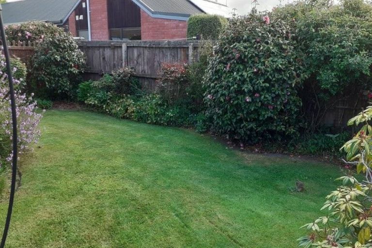 Photo of property in 2/38 Greenock Street, Redwood, Christchurch, 8051