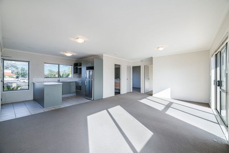 Photo of property in St Claire Village, 179/172 Mcleod Road, Te Atatu South, Auckland, 0610