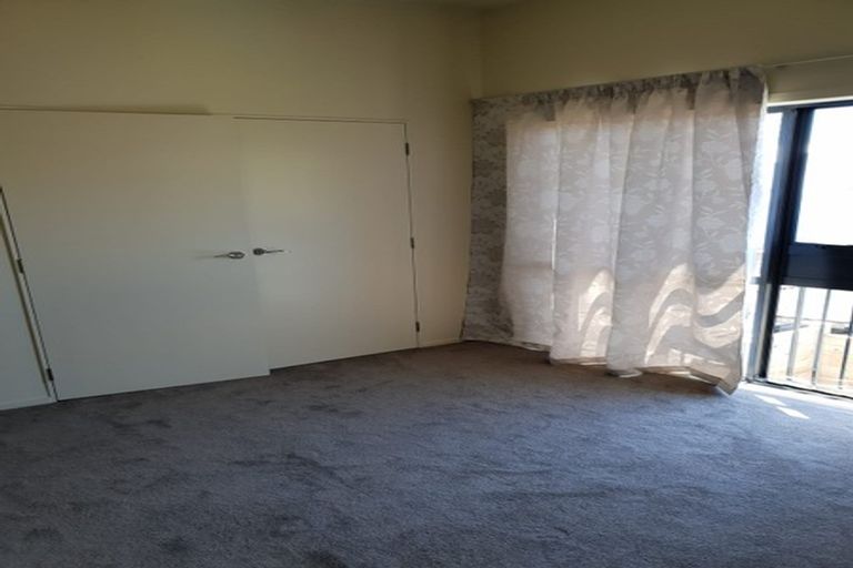 Photo of property in Greenwich Apartments, 17/3 Burton Street, Grafton, Auckland, 1010