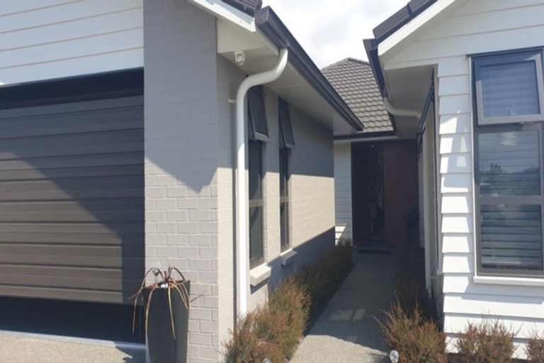 Photo of property in 65 Awatira Drive, Papamoa Beach, Papamoa, 3118