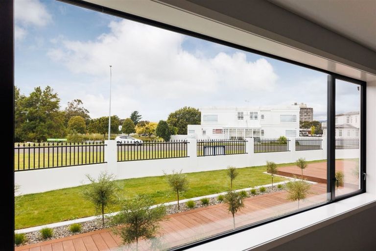 Photo of property in 92 Jickell Street, Hokowhitu, Palmerston North, 4410