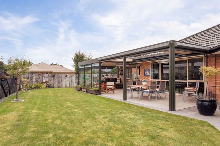 Photo of property in 17 Sweet Waters Place, Woolston, Christchurch, 8023