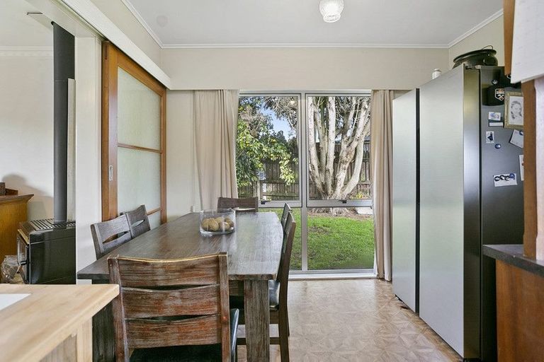 Photo of property in 3 Dickens Place, Leamington, Cambridge, 3432