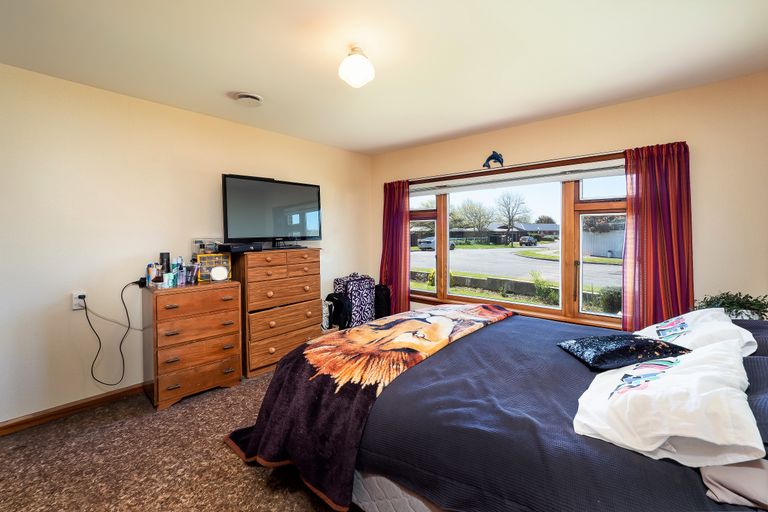 Photo of property in 11 Dundee Place, Spreydon, Christchurch, 8024