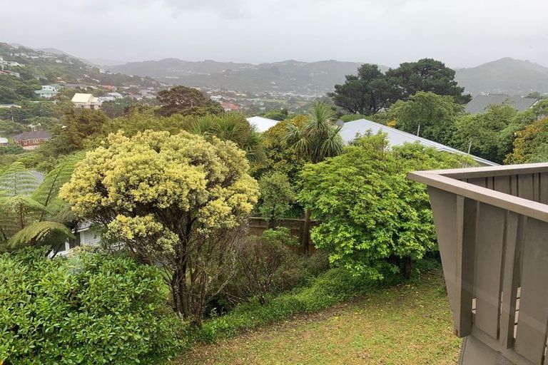 Photo of property in 52-52a Croydon Street, Karori, Wellington, 6012