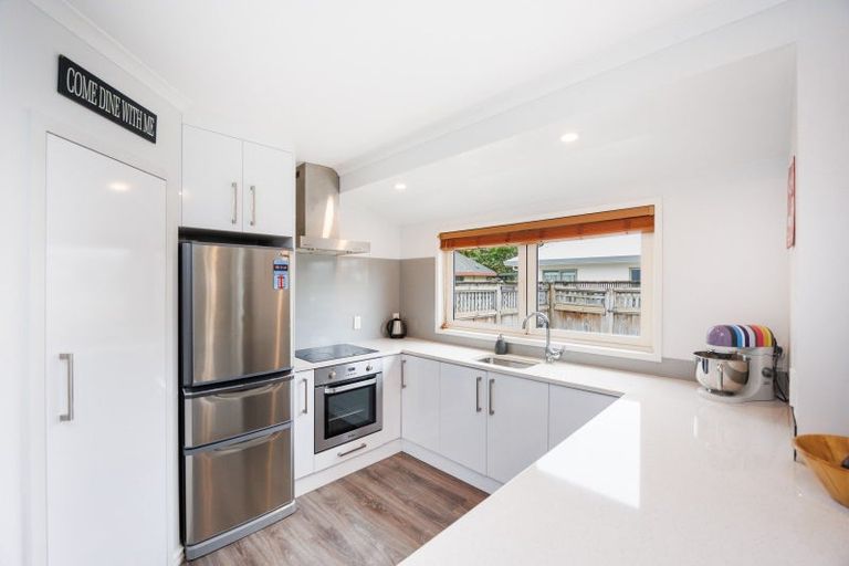 Photo of property in 46c Pahiatua Street, Hokowhitu, Palmerston North, 4410