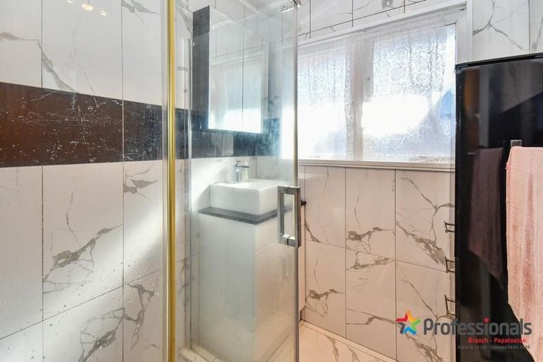 Photo of property in 2/24 Miles Avenue, Papatoetoe, Auckland, 2025