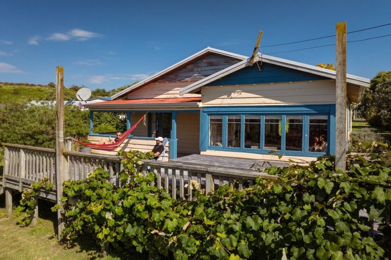 Photo of property in 10 Church Road, Maketu, Paengaroa, 3189