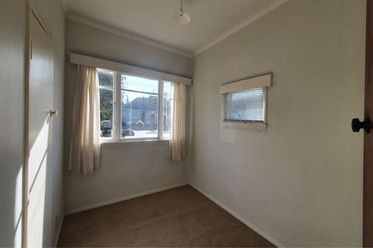 Photo of property in 11 Nikau Street, Tawhero, Whanganui, 4501