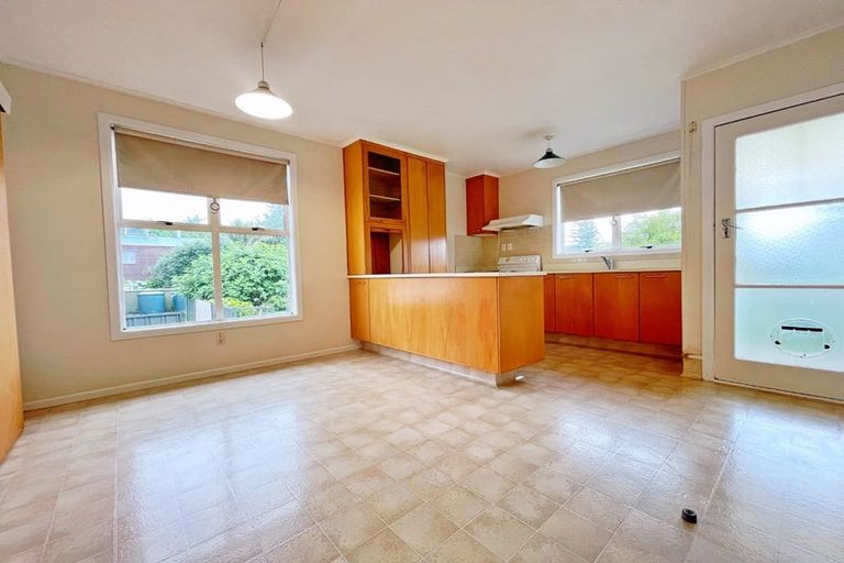 Photo of property in 22 Panama Road, Mount Wellington, Auckland, 1062