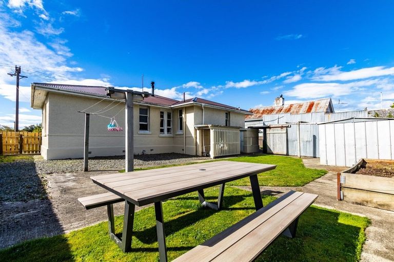 Photo of property in 21 Arthur Street, Winton, 9720
