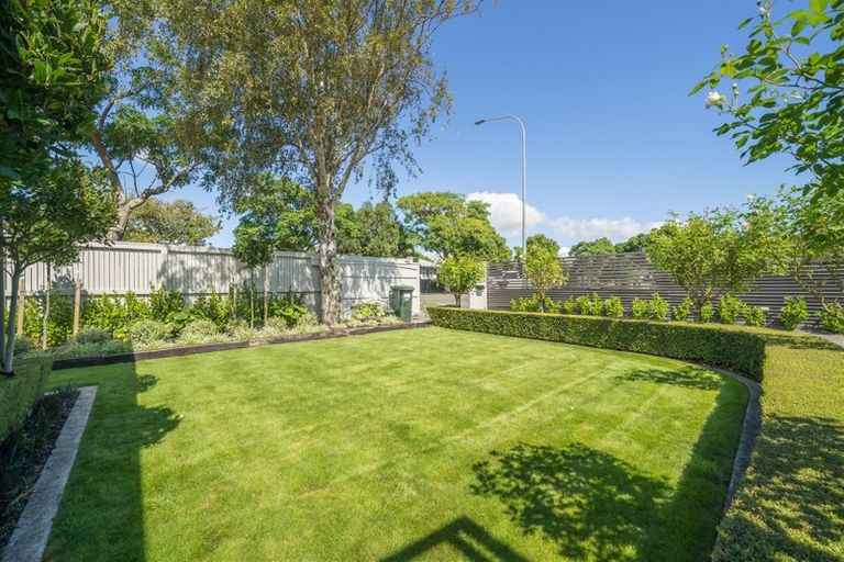 Photo of property in 467 Ruahine Street, Terrace End, Palmerston North, 4410