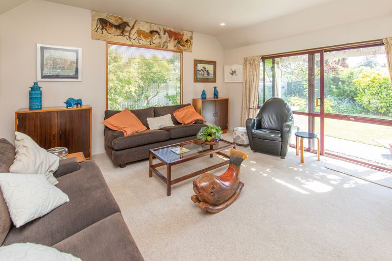 Photo of property in 8 Braco Place, Burnside, Christchurch, 8041