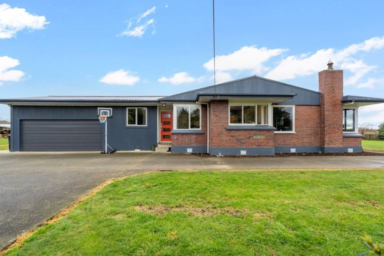 Photo of property in 216 Ryal Bush Wallacetown Road, Branxholme, Invercargill, 9876