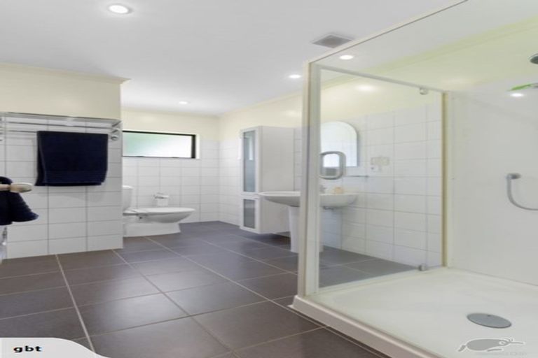 Photo of property in 14 Emlyn Place, Torbay, Auckland, 0630