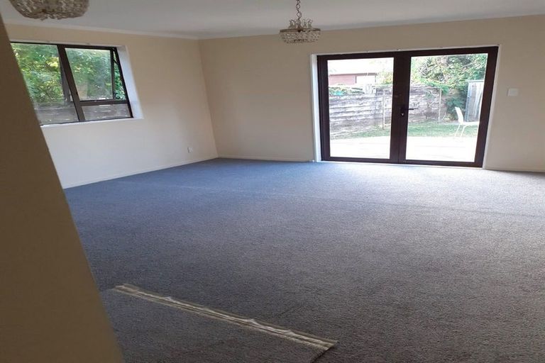 Photo of property in 43 Gemstone Drive, Birchville, Upper Hutt, 5018