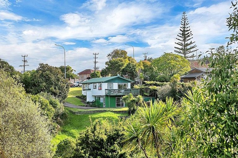 Photo of property in 61 Waipa Street, Birkenhead, Auckland, 0626