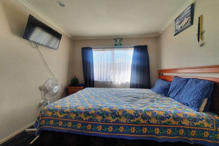 Photo of property in 28 Takanini School Road, Takanini, 2112