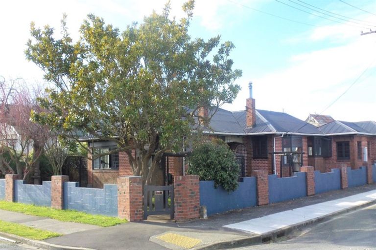 Photo of property in 2 Allnatt Street, Temuka, 7920