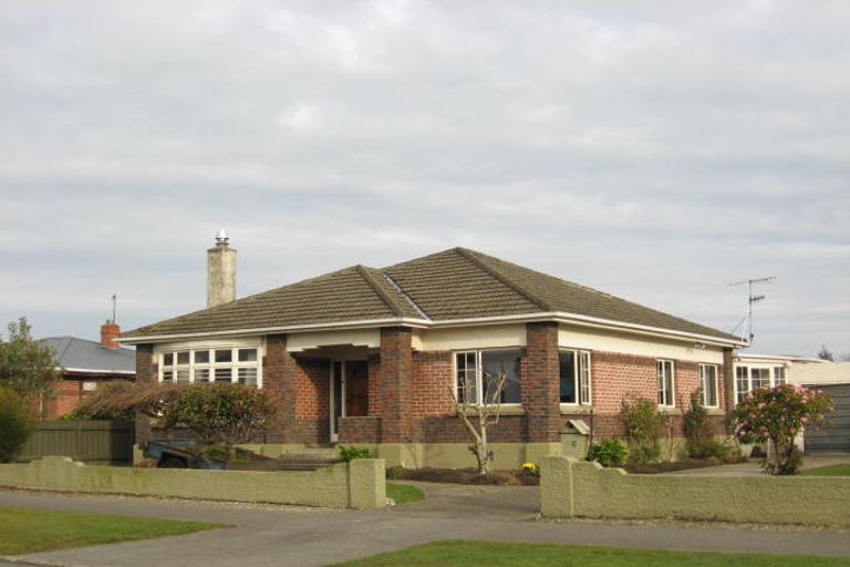 Photo of property in 185 Princes Street, Strathern, Invercargill, 9812