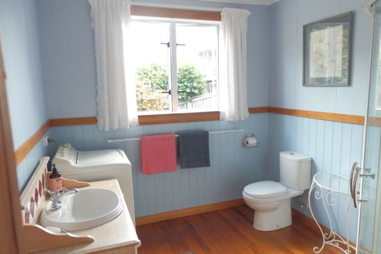 Photo of property in 6 Joyces Road, Paihia, 0200