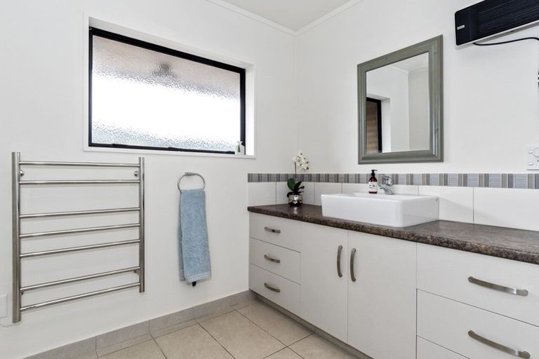 Photo of property in 19b Mitchell Street, Greerton, Tauranga, 3112