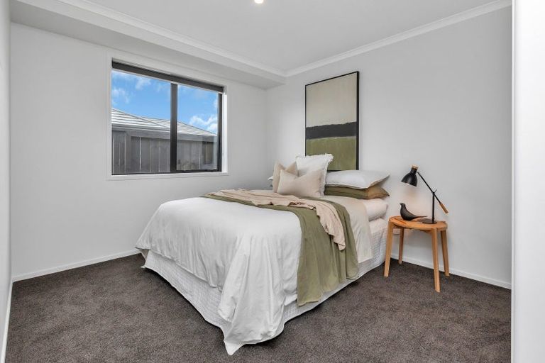 Photo of property in 25 Kitemaunga Avenue, One Tree Point, 0118