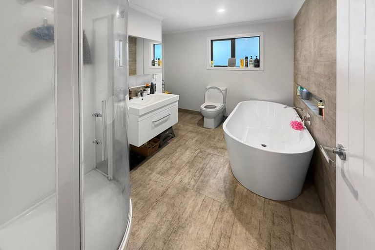 Photo of property in 169 Ruahine Street, Roslyn, Palmerston North, 4414