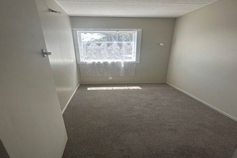 Photo of property in 3a Montgomery Street, Levin, 5510