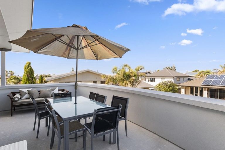 Photo of property in 5 Calypso Drive, Papamoa Beach, Papamoa, 3118