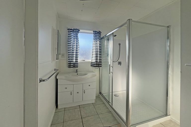 Photo of property in 57 Casuarina Road, Half Moon Bay, Auckland, 2012