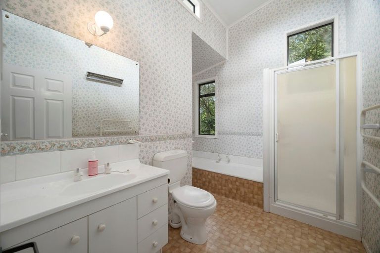 Photo of property in 47 Spencer Road, Lake Tarawera, Rotorua, 3076