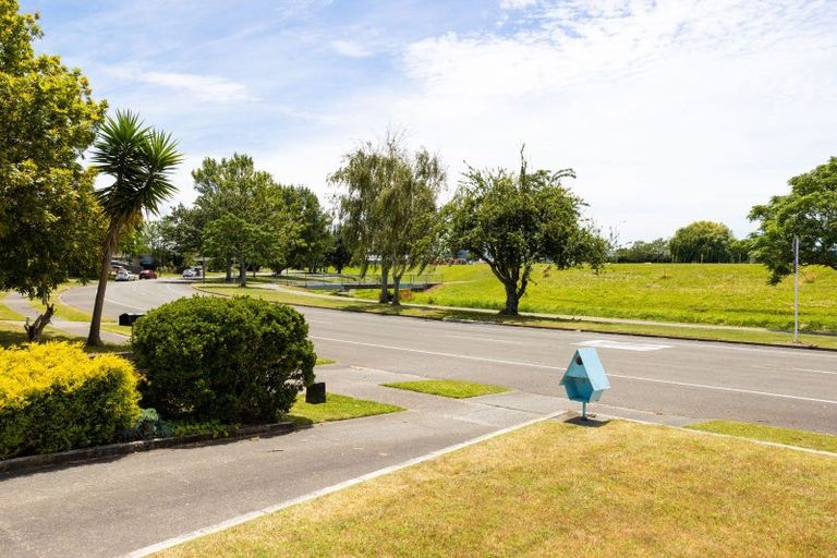 Photo of property in 31 Westminster Avenue, Tamatea, Napier, 4112