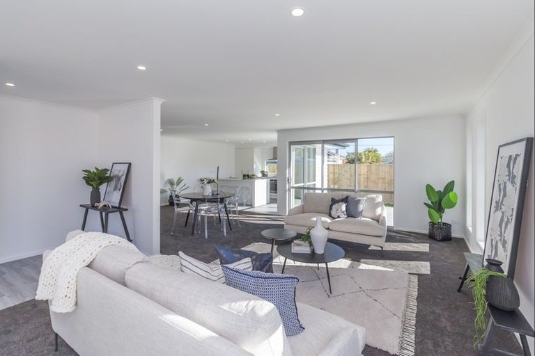 Photo of property in 95a Bartholomew Road, Levin, 5510