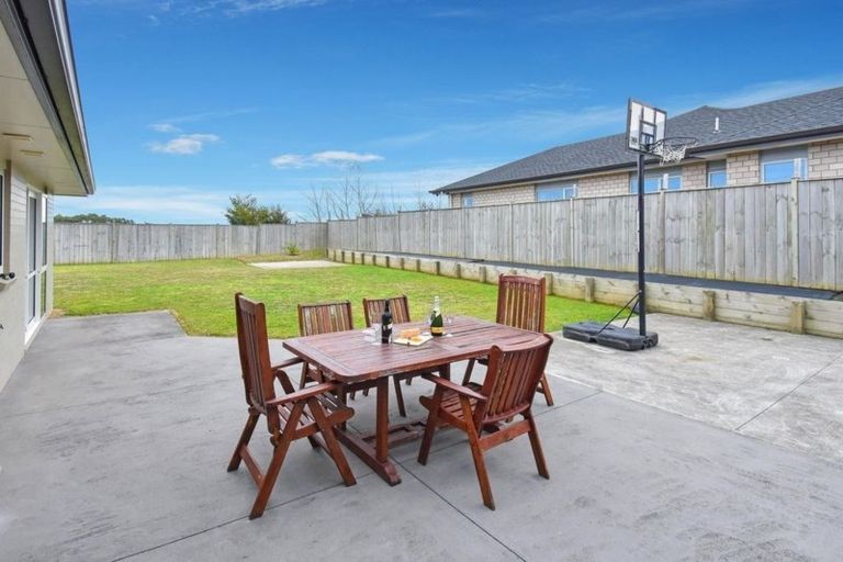 Photo of property in 91 Parkhaven Drive, Rosehill, Papakura, 2113