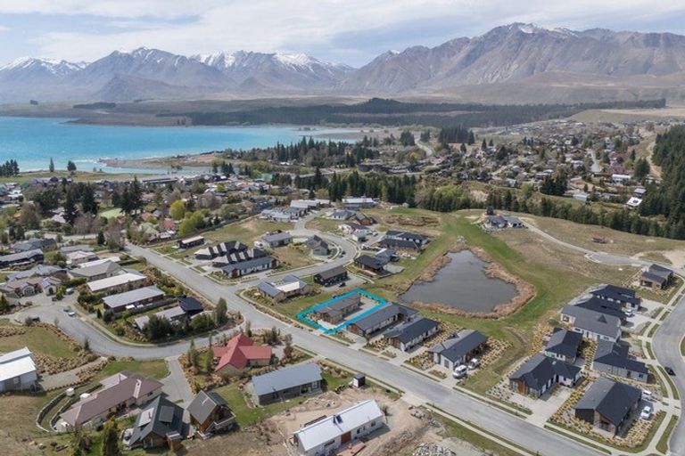 Photo of property in 17 Andrew Don Drive, Lake Tekapo, 7999