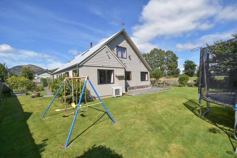 Photo of property in 36 Lanark Street, Mosgiel, 9024