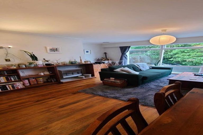 Photo of property in 4/25 Madras Street, Khandallah, Wellington, 6035