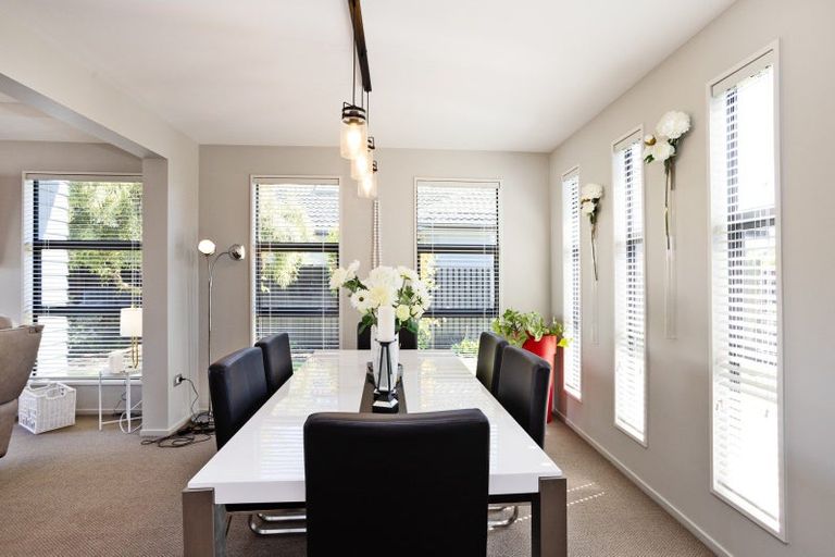 Photo of property in 11 Northside Drive, Waikiwi, Invercargill, 9810