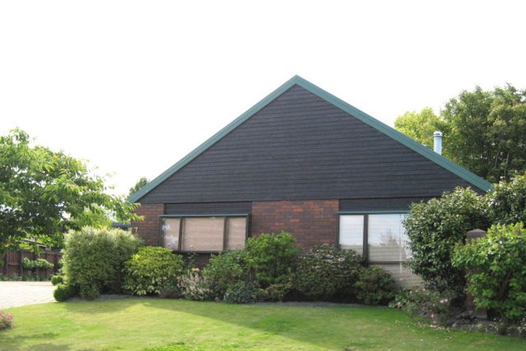 Photo of property in 7a Glenburn Place, Avonhead, Christchurch, 8042