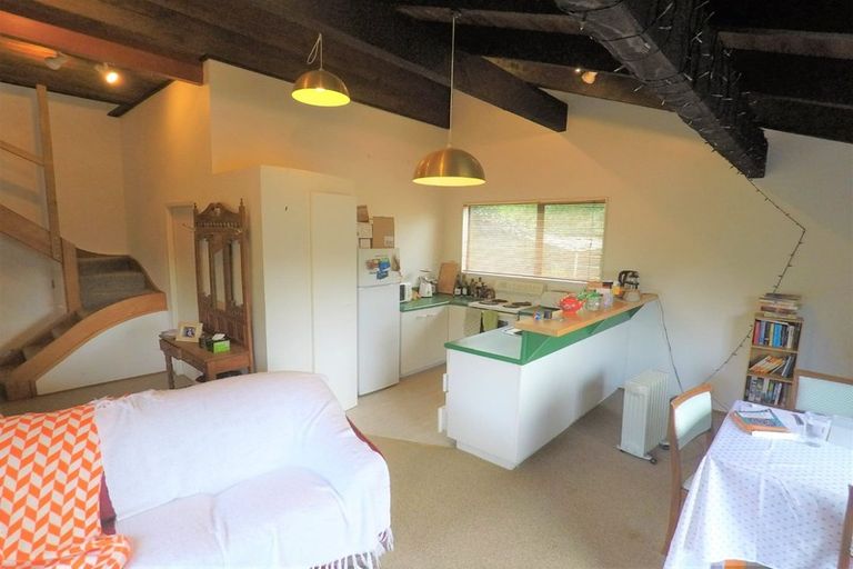 Photo of property in 52 Milne Terrace, Island Bay, Wellington, 6023